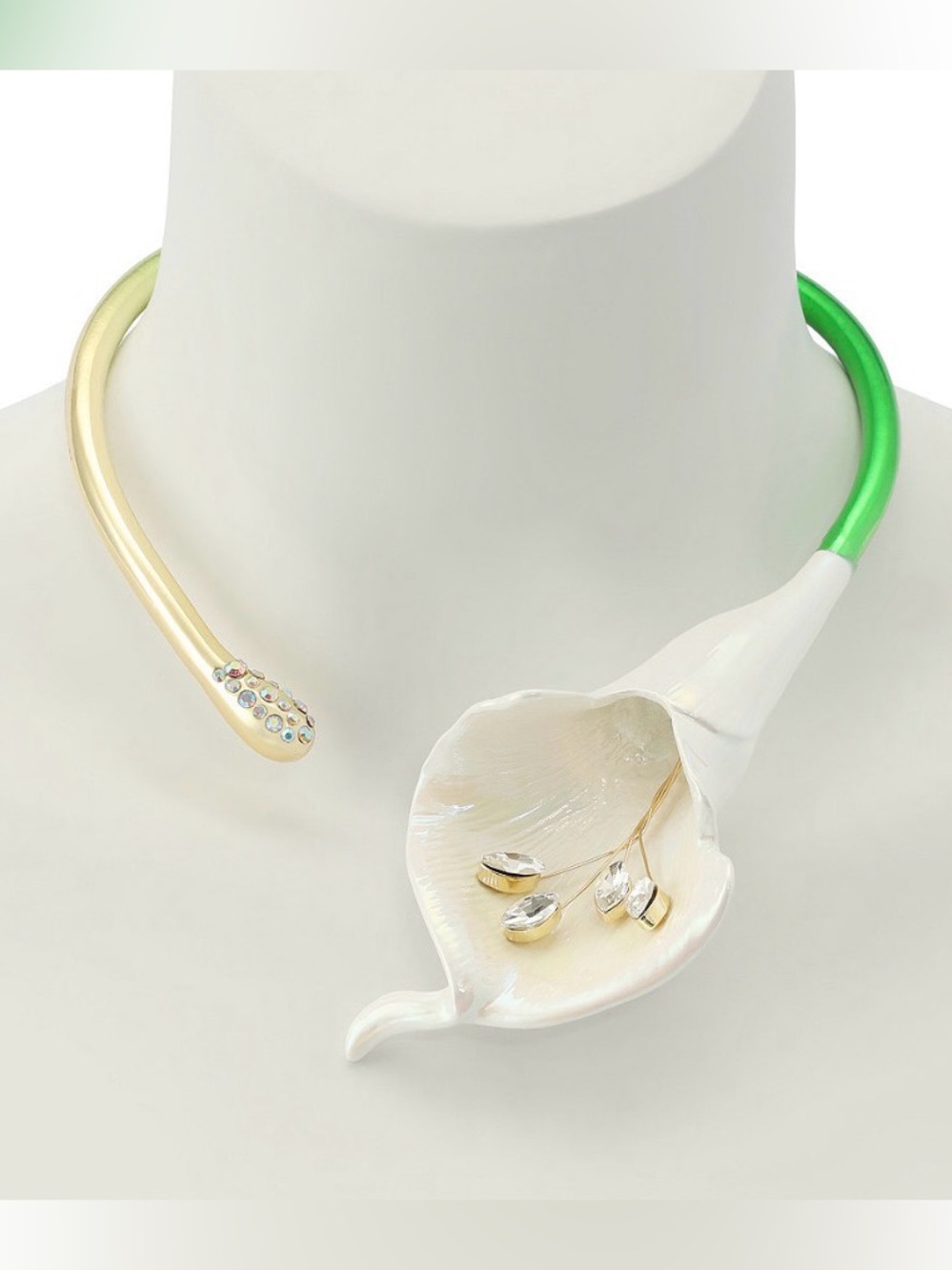 New Betsey Johnson CALLA LILY COLLAR NECKLACE - Picture 3 of 10